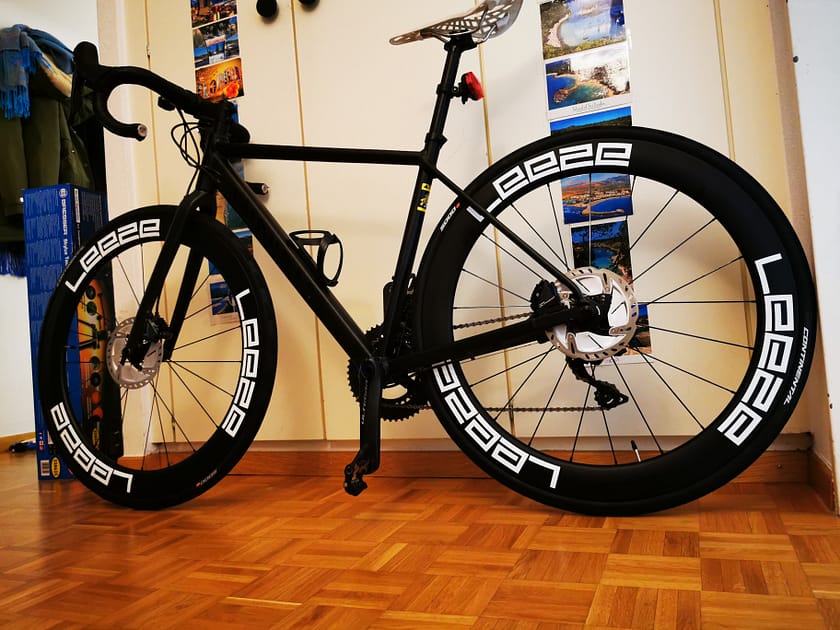 Canyon Endurance AL8 mit den Leeze Laufrädern